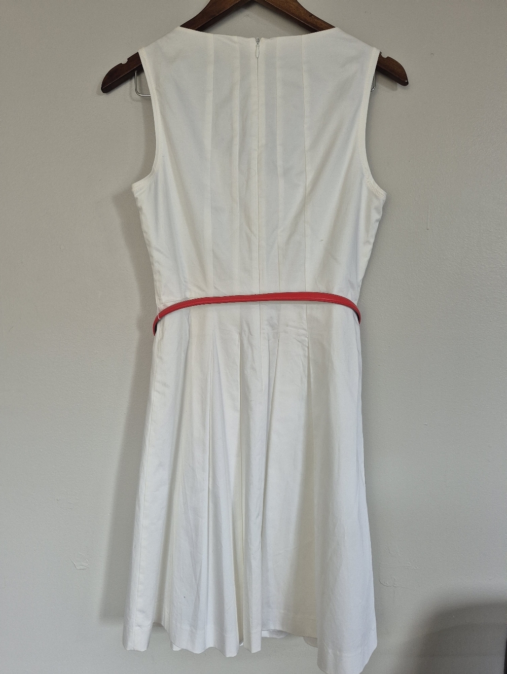 Oasis White Cotton Sleeveless Dress Accordian Pleats Red Belt Lined Size 10 - Picture 4 of 11